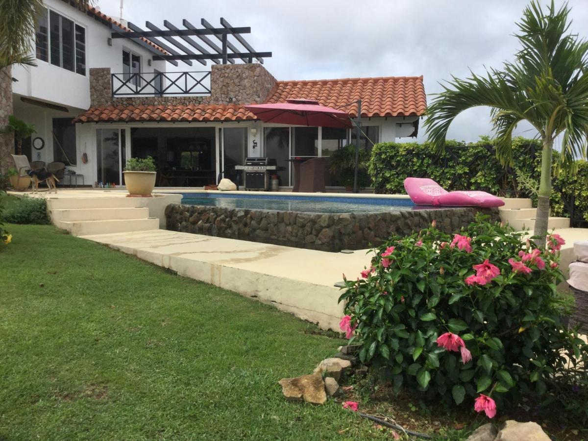 לה לגונה Hawk'S Nest Bed & Breakfast מראה חיצוני תמונה